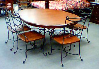 Pulaski Table